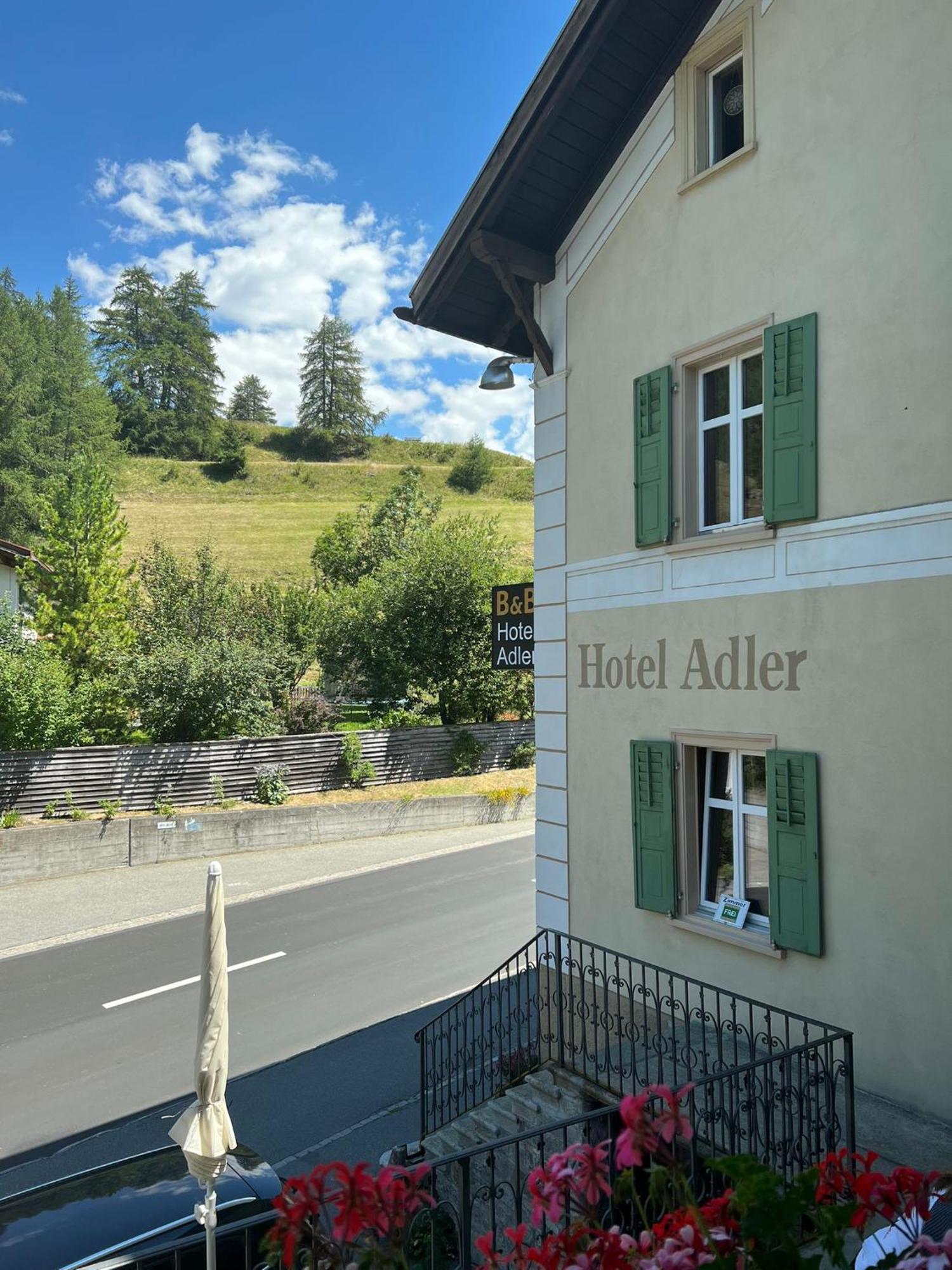 Hotel Adler Garni Zernez Exterior foto