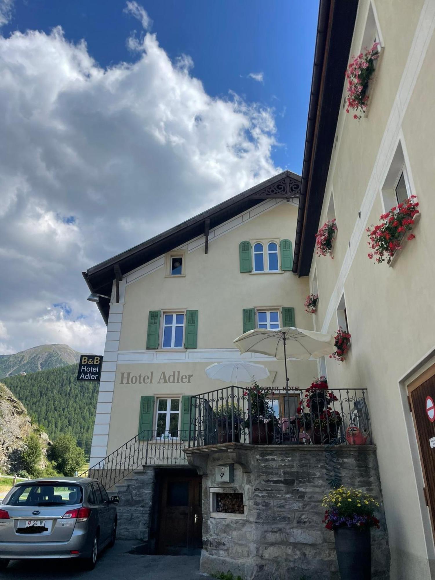 Hotel Adler Garni Zernez Exterior foto