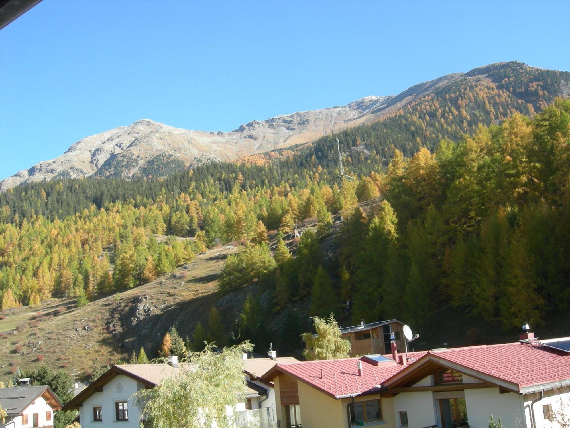 Hotel Adler Garni Zernez Exterior foto