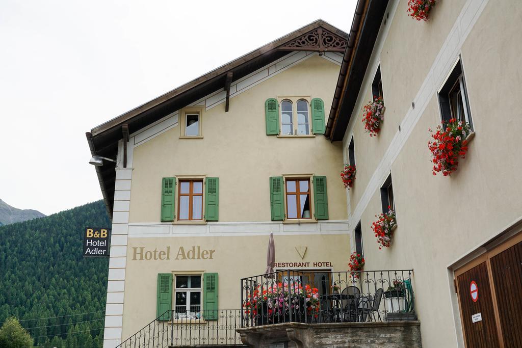 Hotel Adler Garni Zernez Exterior foto